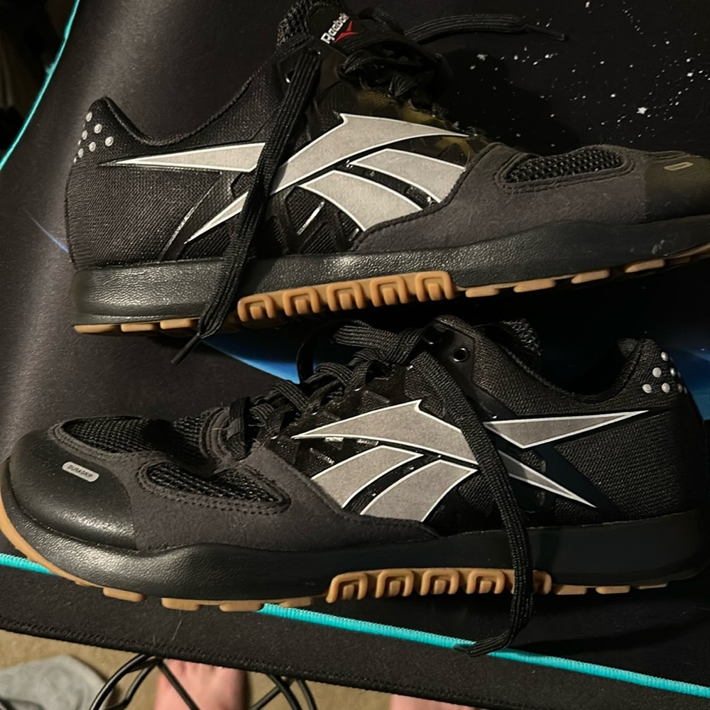 Reebok Nano 2.0 men’s size 9.5 like new